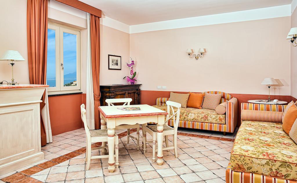 Villa Sabrina Relais Sorrent Zimmer foto